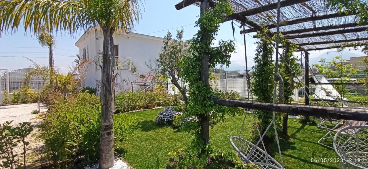 La Villa Degli Dei - Guest House กาสเตลลัมมาเร ดิ สตาเบีย ภายนอก รูปภาพ